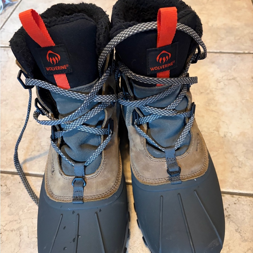 Wolverine Black and Gray Leather Boots